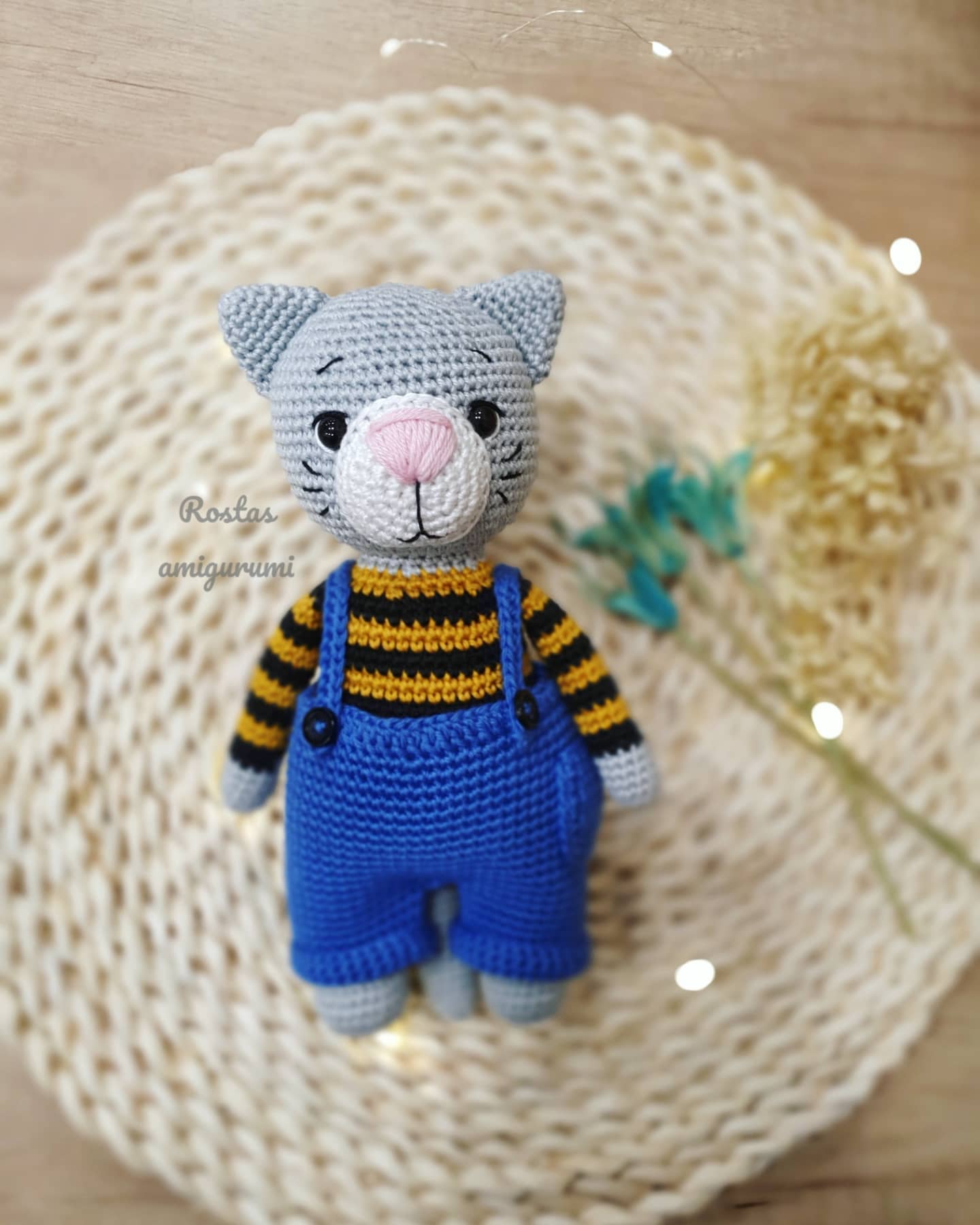 Amigurumi Striped Cat Free Pattern – Amigurumi