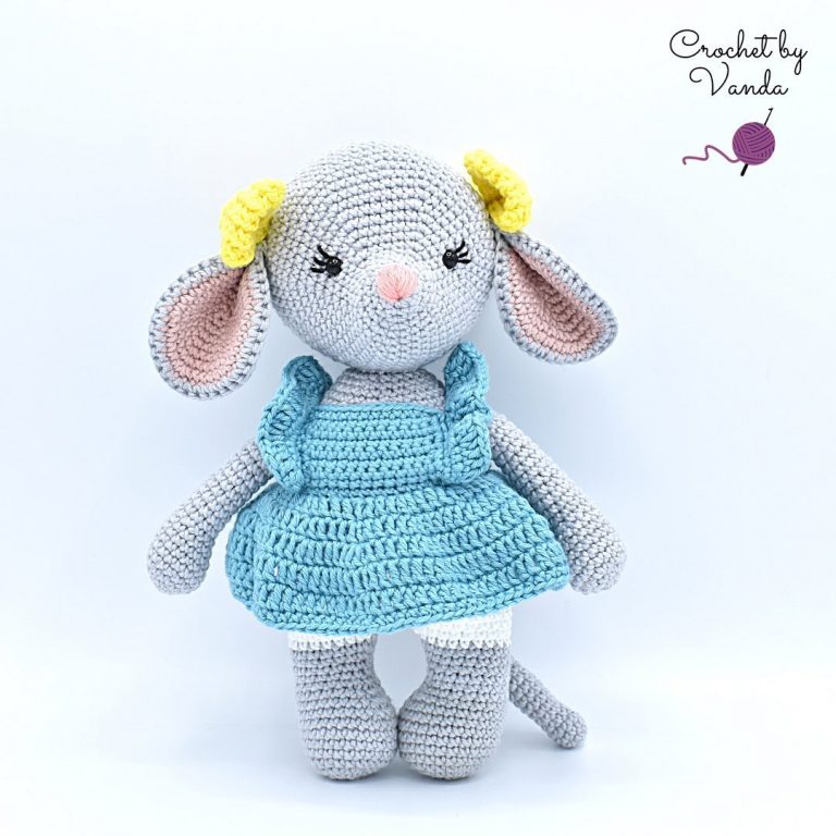 Christmas Mouse Amigurumi Free Pattern – Amigurumi