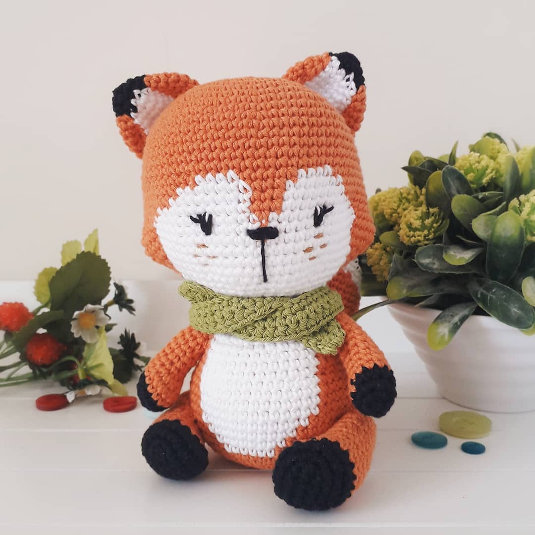 Fox in Amigurumi Dress Free Crochet Pattern – Amigurumi